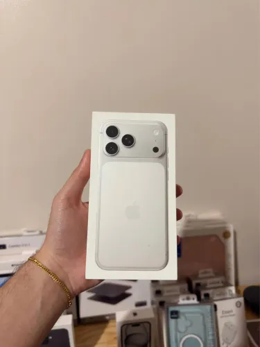 Iphone 17 Pro Max 256gb Silver Lacrado 