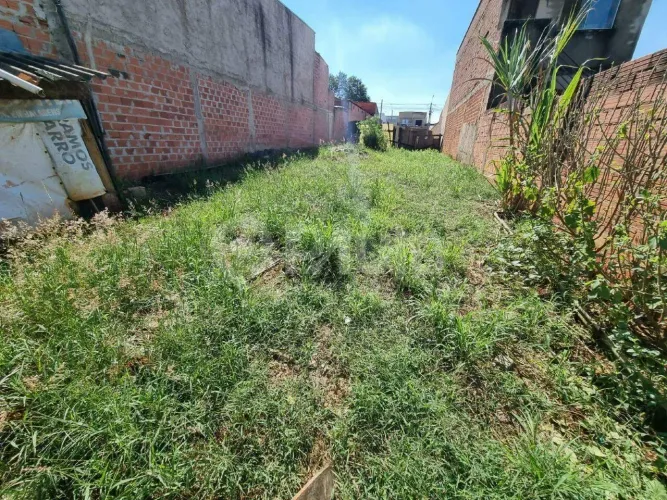 Terreno à venda no Residencial Monte Feliz no Bairro Água Branca - Piracicaba - SP