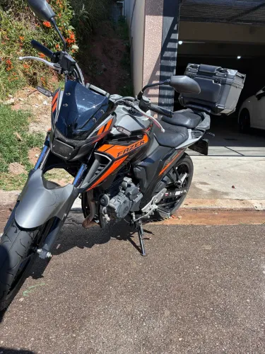 Yamaha Fz25 CONNECTED 2025 