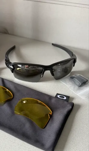 Oakley Flak