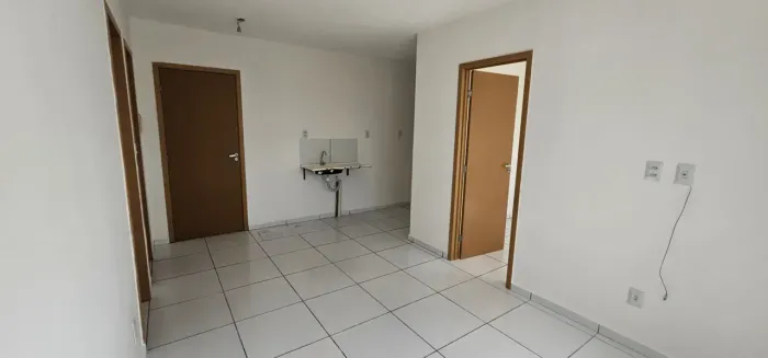 .Apartamento de 2 Quartos no Vista do Bosque 1