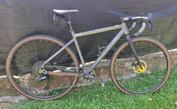 Gravel show bikes