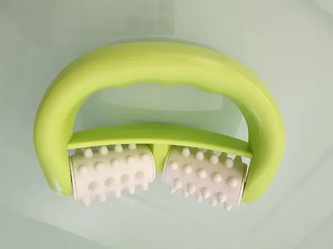 Massageador estimulador de plástico