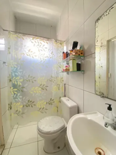 Vendo casa ,fica em Horizonte bairro dourado
