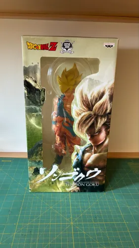 GOKU SSJ SMSP BANDAI OROGINAL