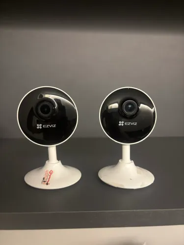 Vendo par de câmera EZVIZ