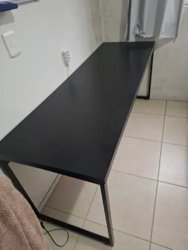 Mesa de escritório grande