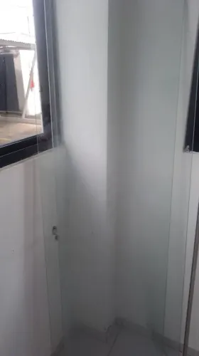 Vendo BOX DE VIDRO 