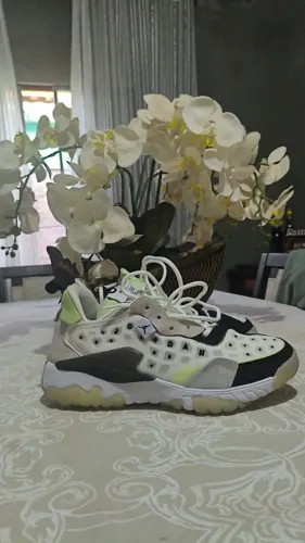 Jordan delta 2 cyber green