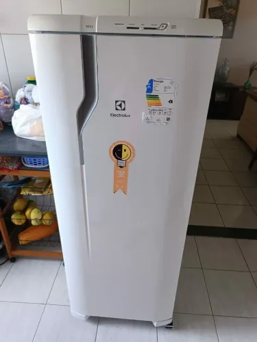 Vendo geladeira - NÃO PARCELO