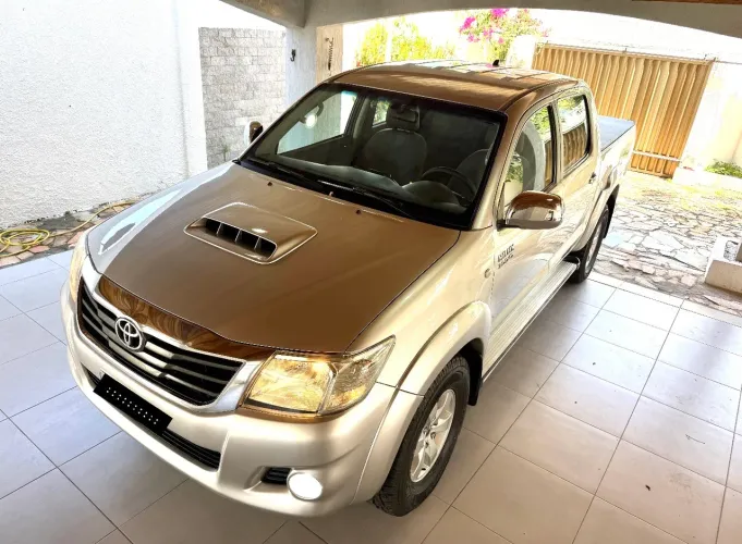 Toyota Hilux CD D4-d 4X4 3.0 TDI Dies. Mec. 2013
