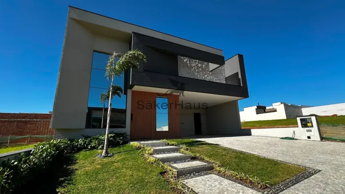 Casa térrea à venda, pronta para morar, com 3 suítes + escritório no Condomínio Maria Când