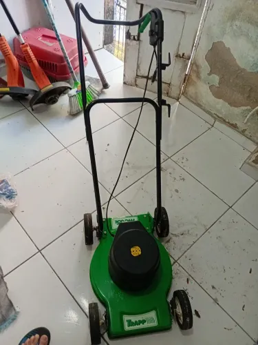 Máquina de corta grama por 550
