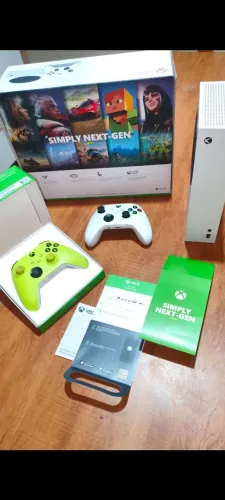 Xbox séries S, muito novo