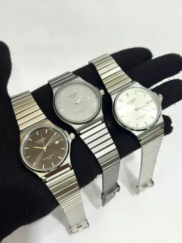 Relógio Casio Feminino em aço