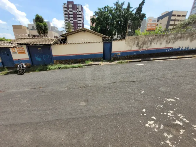Área para locação no bairro Saraiva