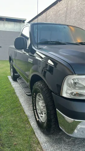 Ford F-250 XLT 3.9 4X2 Diesel TB 2010