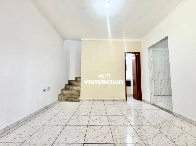 Sobrado com 2 dormitórios à venda, 72 m² por R$ 385.000,00 - Guaianases - São Paulo/SP