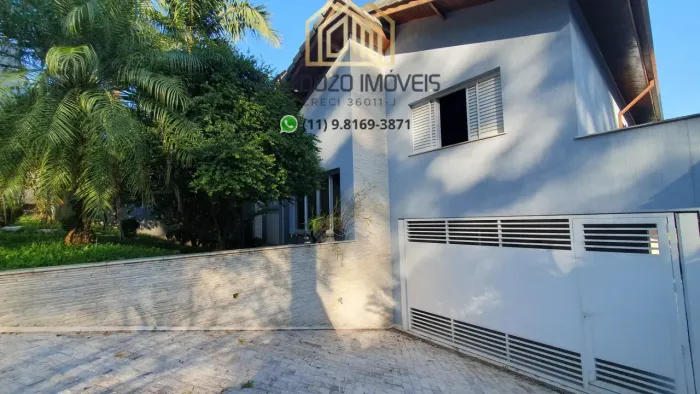 Sobrado com 300m² no Condomínio Arujazinho 05 - Arujá/SP
