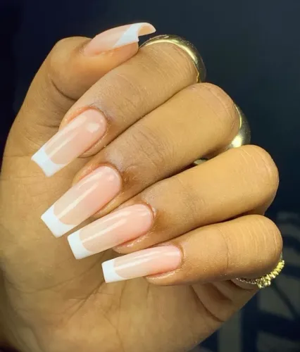 Promoção Gel na Tips 75,00