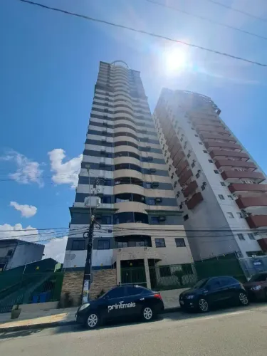 VENDO AMPLO APARTAMENTO NO MARCO TODO REFORMADO, ANDAR ALTO, NASCENTE E LAZER COMPLETO !