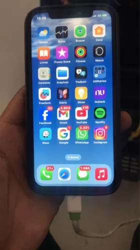 iPhone 12 128 tela trincada