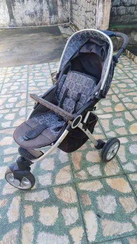 Carrinho Três Rodas Burigotto
