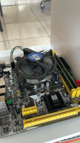 Kit i5 3570 + Revenger H61 slot M2 e 16 GB RAM