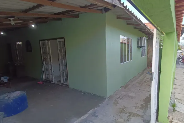Casa de esquina toda reformada
