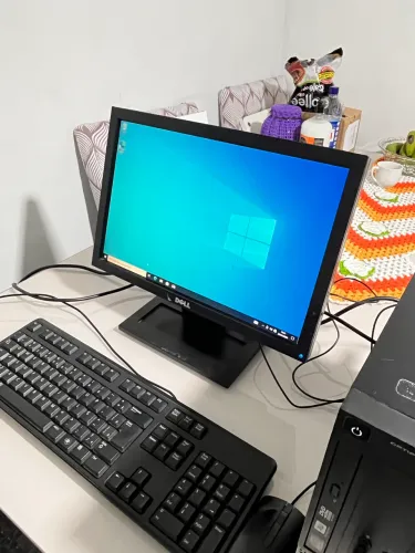 Desktop Completo Dell OptiPlex 3020 4ª Geração