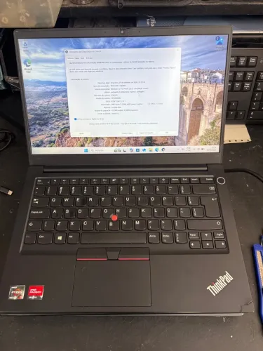Notebook Lenovo ThinkPad  AMD Ryzen 5 5500U 