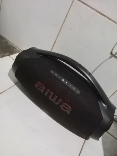 Caixa bombox aiwa