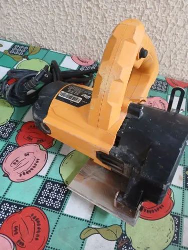 Serra mármore vapp.. ótimo estado pouco uso..110 vts