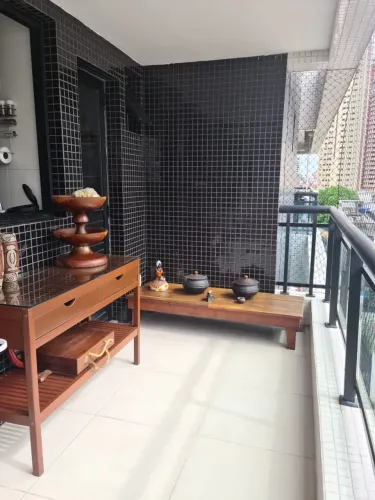 Alugo quadra residence com mobília completa 2/4 com suíte 2 vagas só chegar e morar