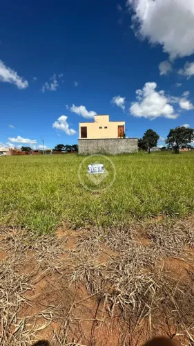 Hidrolândia - Terreno no Setor Portal das Águas codigo: 328558