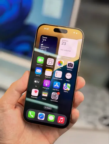 Vendo iPhone 16 pro  128 GB 