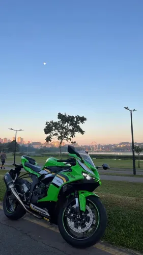 Ninja ZX6-R 2025