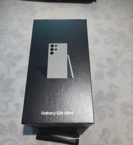 Vende se S24 ultra de 512 titânio cinza