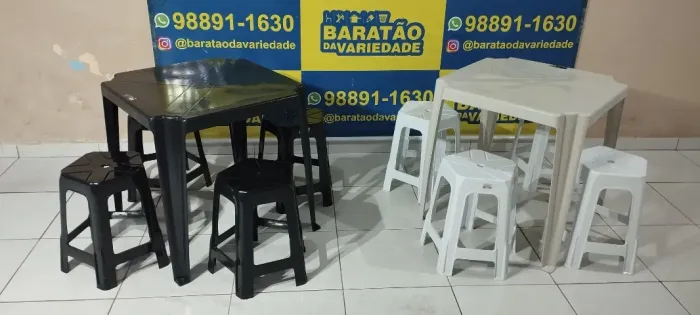 SUPER OFERTA JOGO DE MESA COM BANQUETAS REFORÇADAS 5 PERNAS