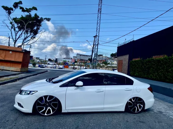Honda Civic Sedan LXS 1.8/1.8 Flex 16V Aut. 4P 2016