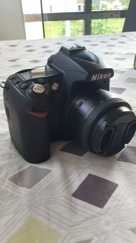 Câmera fotográfica profissional Nikon D90