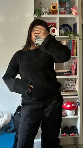 Blusa de tricô com manga boca de sino