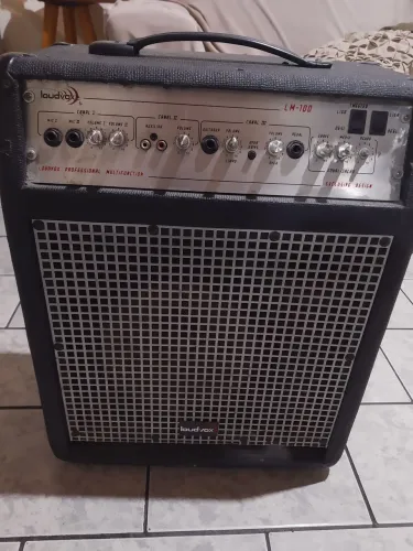 Amplificador Loundvox LM-100 ( Para Consertar )