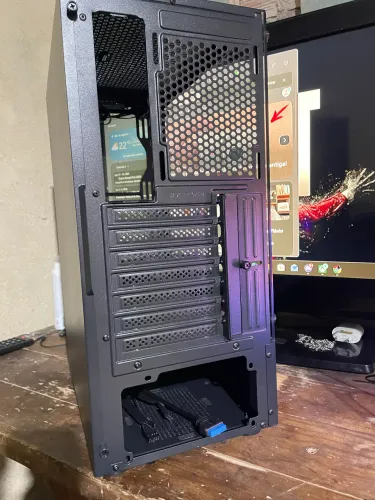 GABINETE GAMER GLASS 06X BLACK