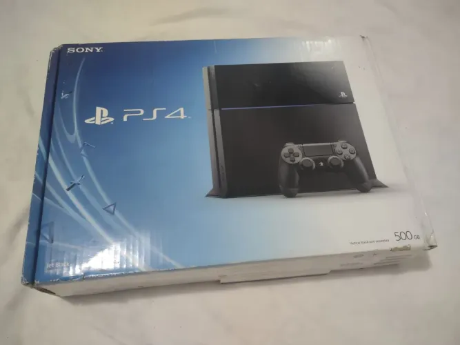 Ps4 com dois controles 