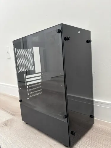 Gabinete Gamer Rise Mode Glass 06X ? Mid Tower ATX