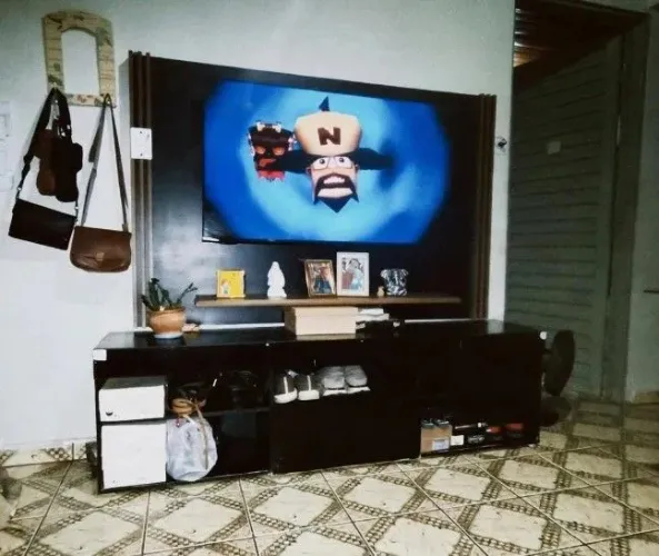 Vendo painel de tv e rack