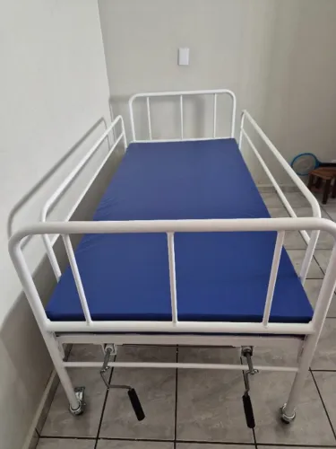 Cama hospitalar