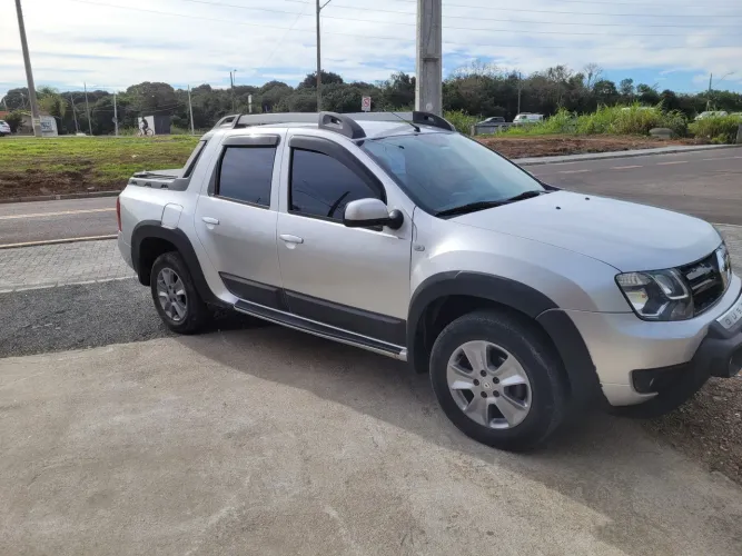 Renault Duster Oroch Dyna. 2.0 Hi-flex 16V Aut. 2019