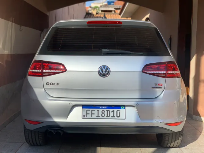 Volkswagen Golf Highline 1.4 TSI 140cv Aut. 2015